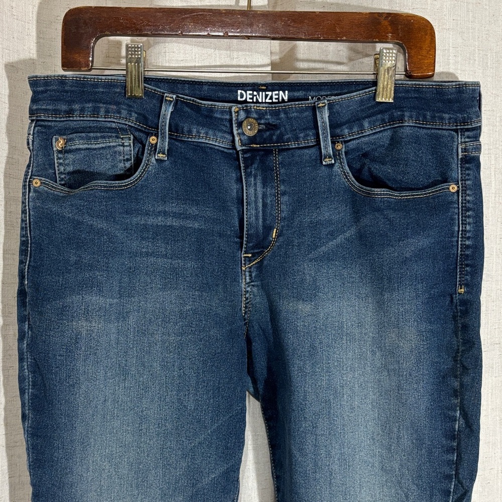 Denizen from Levi's Dark Blue Mid Rise Skinny Jeans